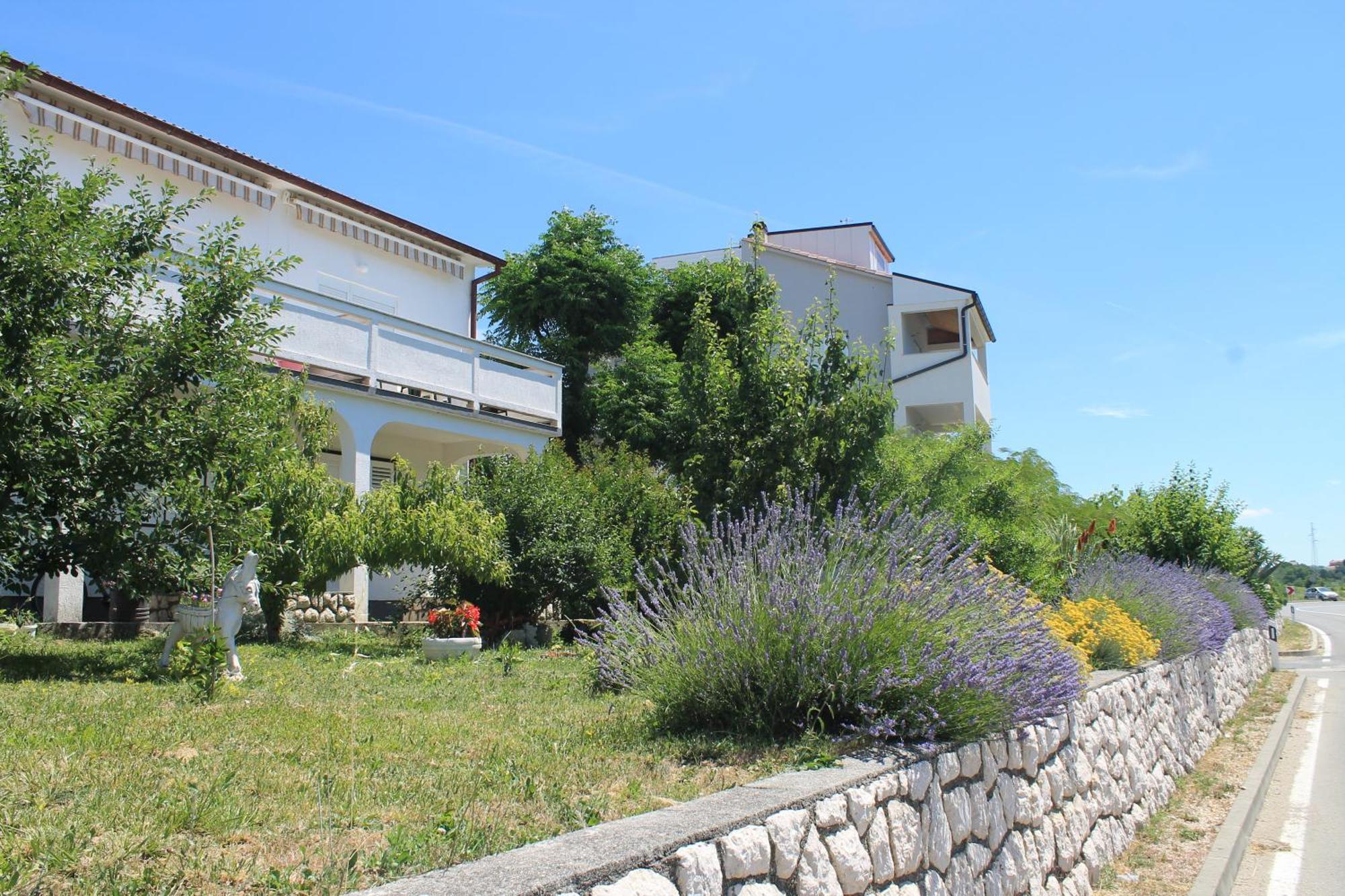 Apartments 501 - Spacious And Bright Apartment On Island Of Rab Rab Town Kültér fotó