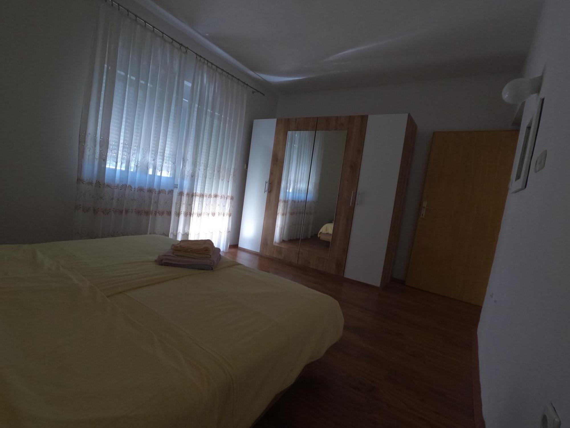 Apartments 501 - Spacious And Bright Apartment On Island Of Rab Rab Town Kültér fotó