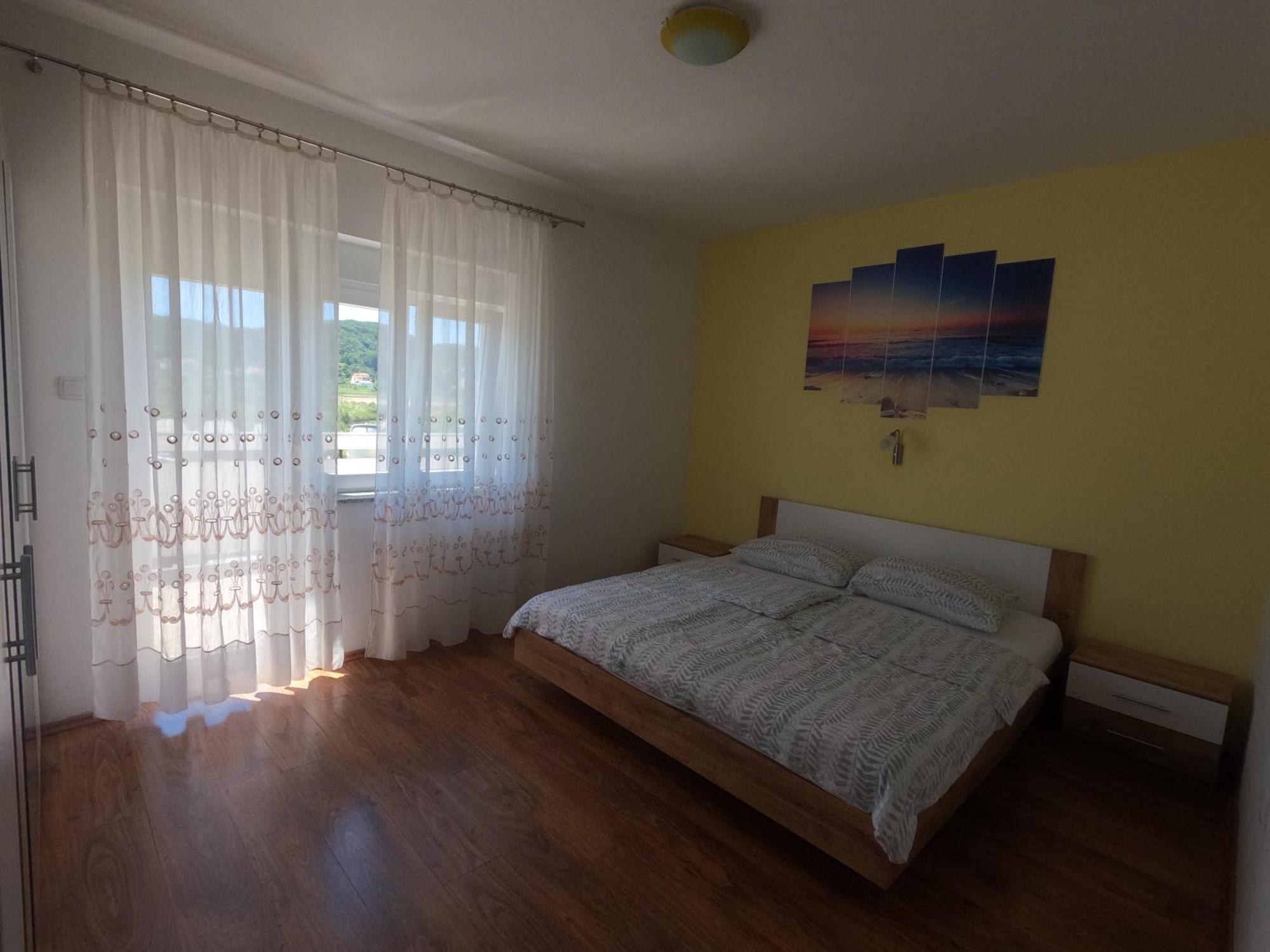 Apartments 501 - Spacious And Bright Apartment On Island Of Rab Rab Town Kültér fotó